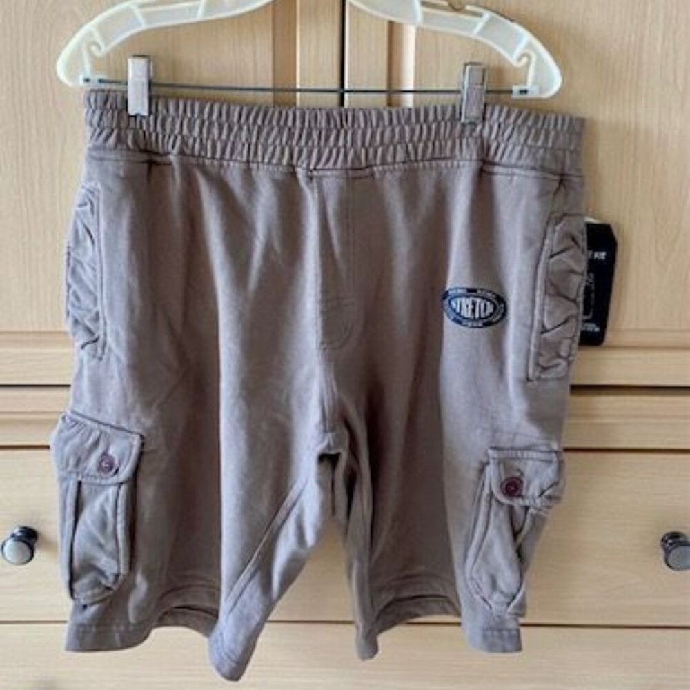 Mens Shorts, NEVER WORN.